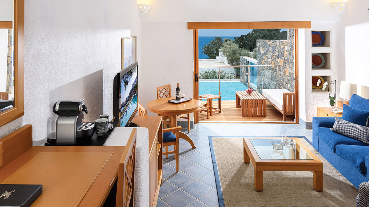 Peninsula Collection Suite 2Bedrooms Individual Heated Pool 